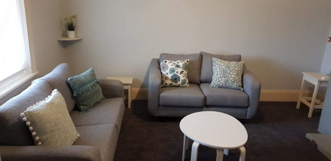 Olive\'s Cottage - Kingaroy Accommodation 9