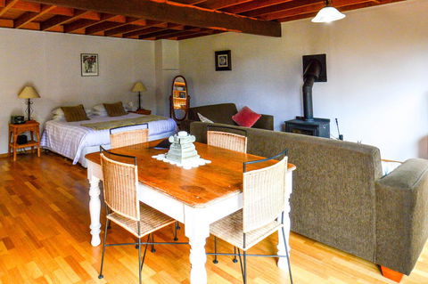 Ghost Hill Road Retreat - Kingaroy Accommodation 27