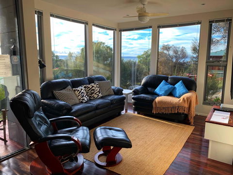Sunrise On Falie Seaview Eco Accommodation - Kingaroy Accommodation 16