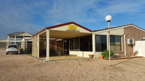 Wallaroo Sunset Home - Kingaroy Accommodation 0