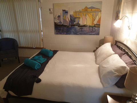 Wallaroo Sunset Home - Kingaroy Accommodation 9