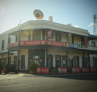Commercial Hotel Morgan - Kingaroy Accommodation