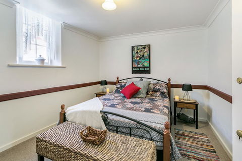 \'THE CHURCH\' Guest Home, Gawler Barossa Region - Kingaroy Accommodation 4