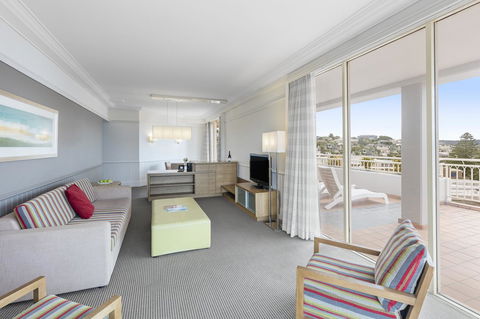 Crowne Plaza Terrigal Pacific, An IHG Hotel - Kingaroy Accommodation 38