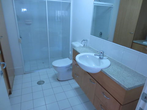 Lights Landing Apartments - Kingaroy Accommodation 11