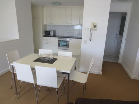 Lights Landing Apartments - Kingaroy Accommodation 39
