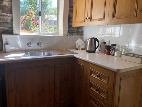 Blyth Cottage Burra - Kingaroy Accommodation 7