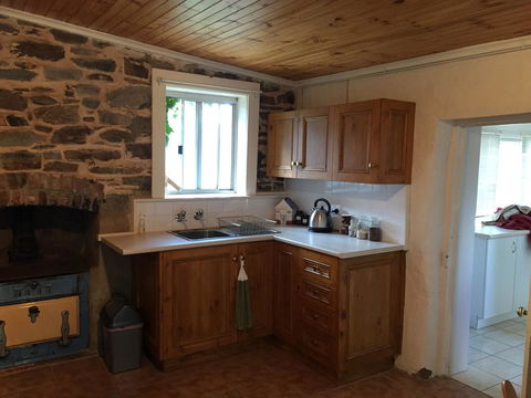 Blyth Cottage Burra - Kingaroy Accommodation 8