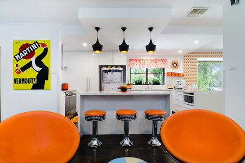 Barossa Retro BnB - Kingaroy Accommodation 0