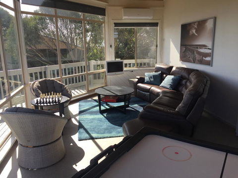 White Sands Holiday Retreat - Kingaroy Accommodation 19