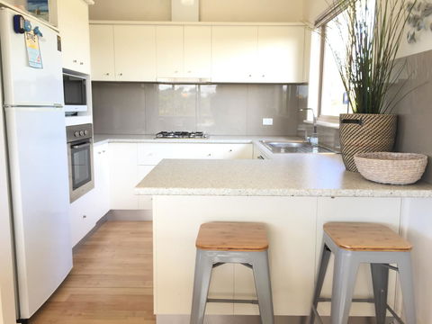 White Sands Holiday Retreat - Kingaroy Accommodation 4
