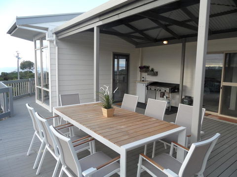 White Sands Holiday Retreat - Kingaroy Accommodation 12