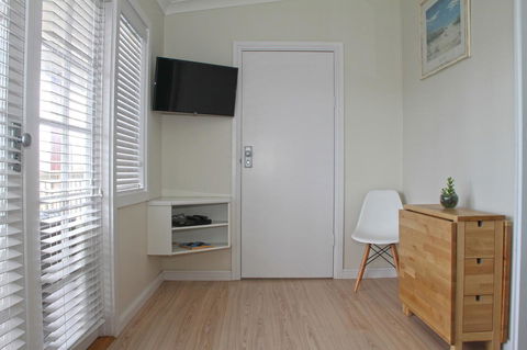 Smugglers Inn Studio Apartments - Kingaroy Accommodation 17