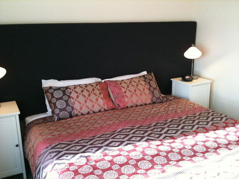 Adelaide - Semaphore Beach Front - Kingaroy Accommodation 12