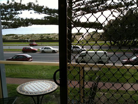 Adelaide - Semaphore Beach Front - Kingaroy Accommodation 9