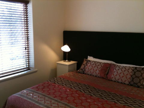 Adelaide - Semaphore Beach Front - Kingaroy Accommodation 13