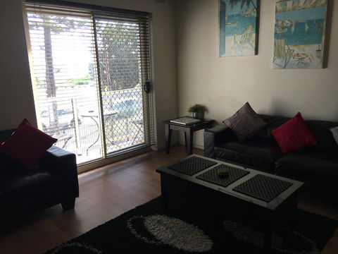 Adelaide - Semaphore Beach Front - Kingaroy Accommodation 1