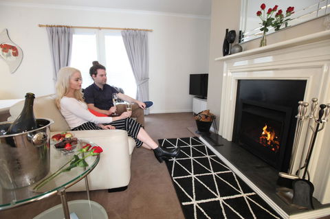 Wine And Roses Bed And Breakfast - Kingaroy Accommodation 8