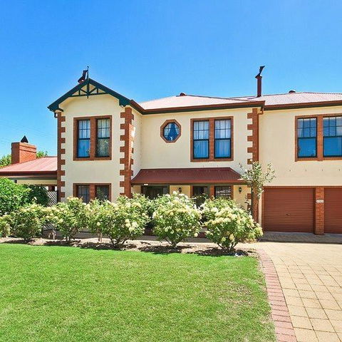 Wine And Roses Bed And Breakfast - Kingaroy Accommodation 0
