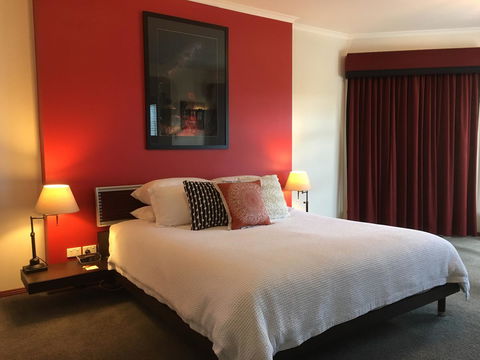 Wine And Roses Bed And Breakfast - Kingaroy Accommodation 28