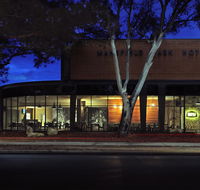 Mansfield Park Hotel - Kingaroy Accommodation