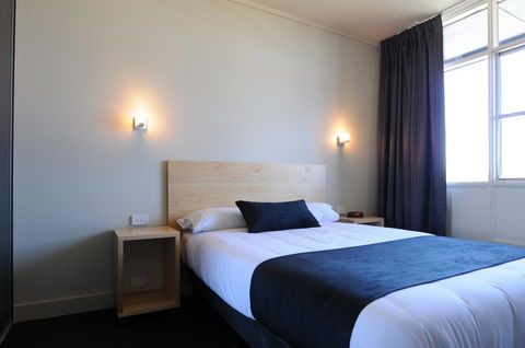 Mansfield Park Hotel - Kingaroy Accommodation 19
