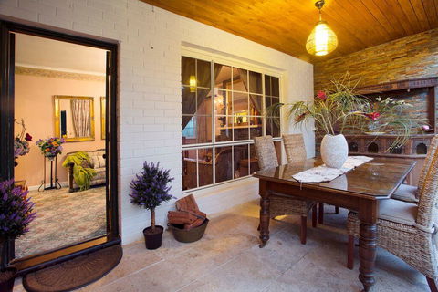 Hahndorf House B&B - Kingaroy Accommodation 19