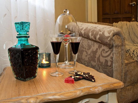 Queen's Cottage Barossa Valley - Kingaroy Accommodation 8