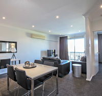 Adelaide DressCircle Apartments - Archer Street - Kingaroy Accommodation