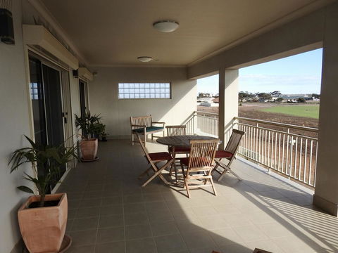 Rezare House Bed & Breakfast - Kingaroy Accommodation 18