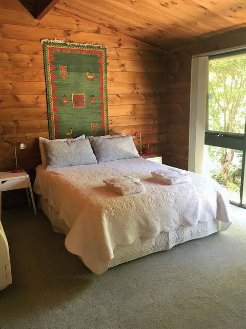 Hilltop - Kingaroy Accommodation 8