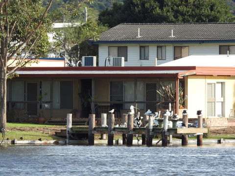 Lake Edge Apartments - Kingaroy Accommodation 28