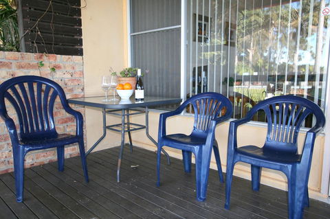 Lake Edge Apartments - Kingaroy Accommodation 19