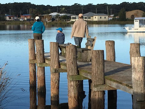 Lake Edge Apartments - Kingaroy Accommodation 22