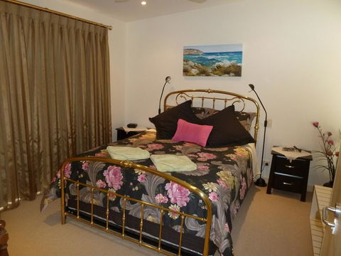 SeaShells Penneshaw - Kingaroy Accommodation 39