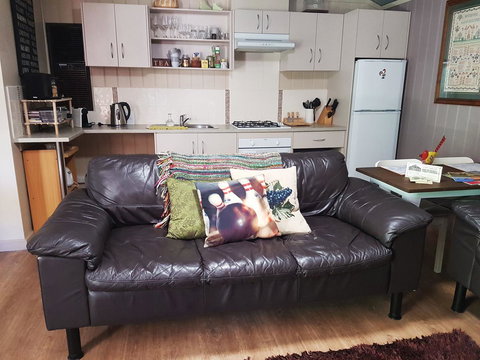 Little Para Cottage Tanunda - Kingaroy Accommodation 5