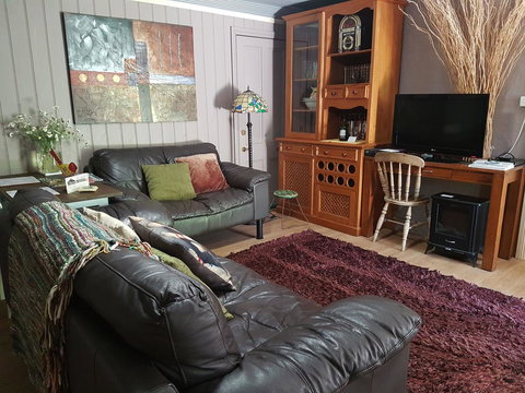 Little Para Cottage Tanunda - Kingaroy Accommodation 4