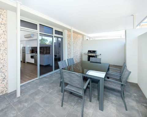 Loxton Courthouse Apartments - Kingaroy Accommodation 11