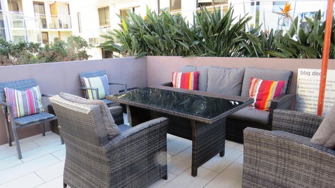 Bayview Beachfront Apartments, In Town Right On The Beach - Kingaroy Accommodation 24