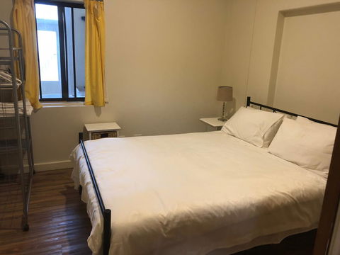Kingscote Central - Kingaroy Accommodation 1