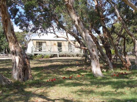 Wenton Farm Holiday Cottages - Kingaroy Accommodation 0
