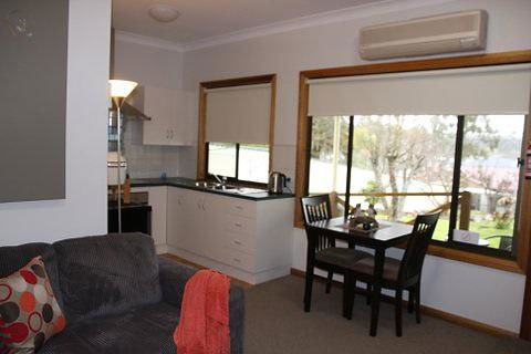 Owl Place In Hahndorf - Kingaroy Accommodation 2