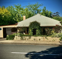 Oats Cottage - Kingaroy Accommodation