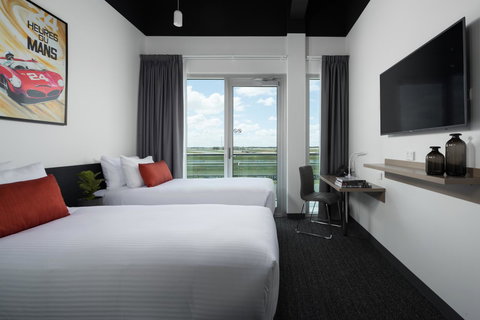 Rydges Pit Lane - Kingaroy Accommodation 30