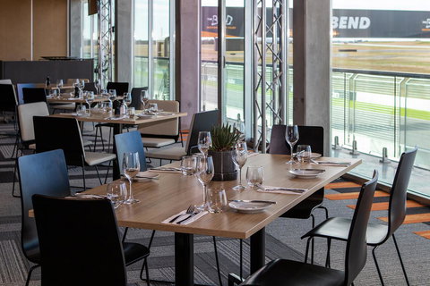 Rydges Pit Lane - Kingaroy Accommodation 39