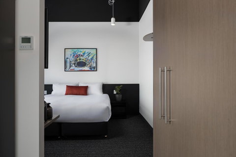 Rydges Pit Lane - Kingaroy Accommodation 24