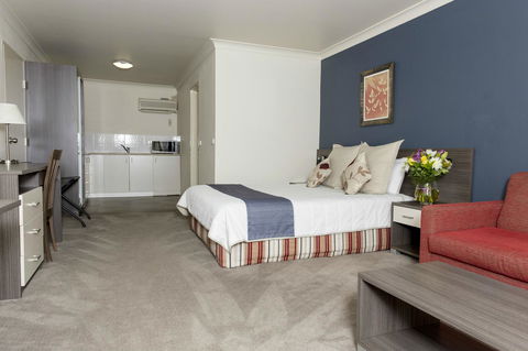 Bathurst Motor Inn - Kingaroy Accommodation 11