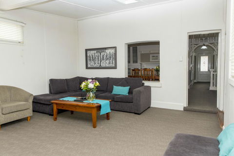 Bathurst Motor Inn - Kingaroy Accommodation 31