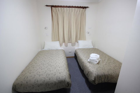 Port Vincent Motel & Apartments - Kingaroy Accommodation 14