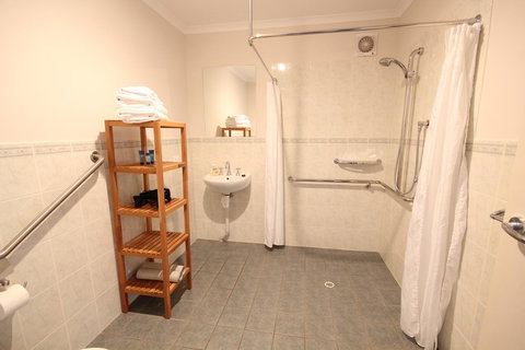Port Vincent Motel & Apartments - Kingaroy Accommodation 6